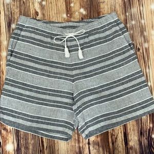 JJill linen black/white striped shorts